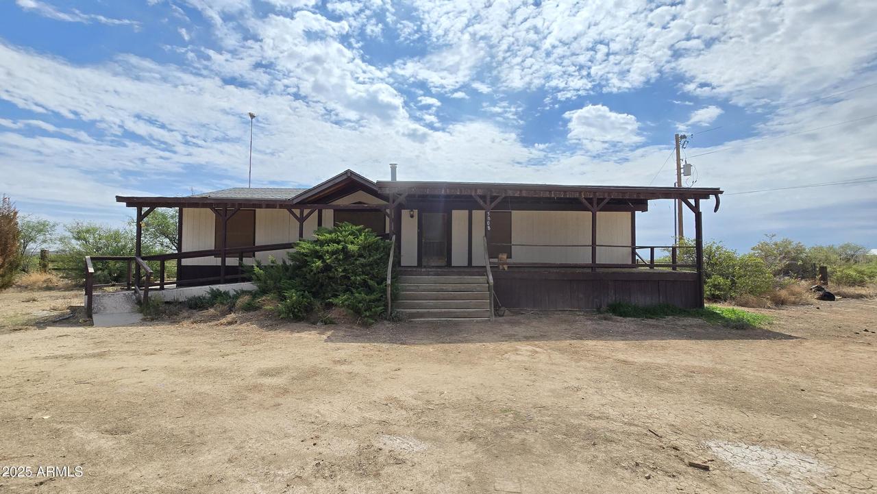 5008 N Joe Hines Rd., Willcox, AZ 85643