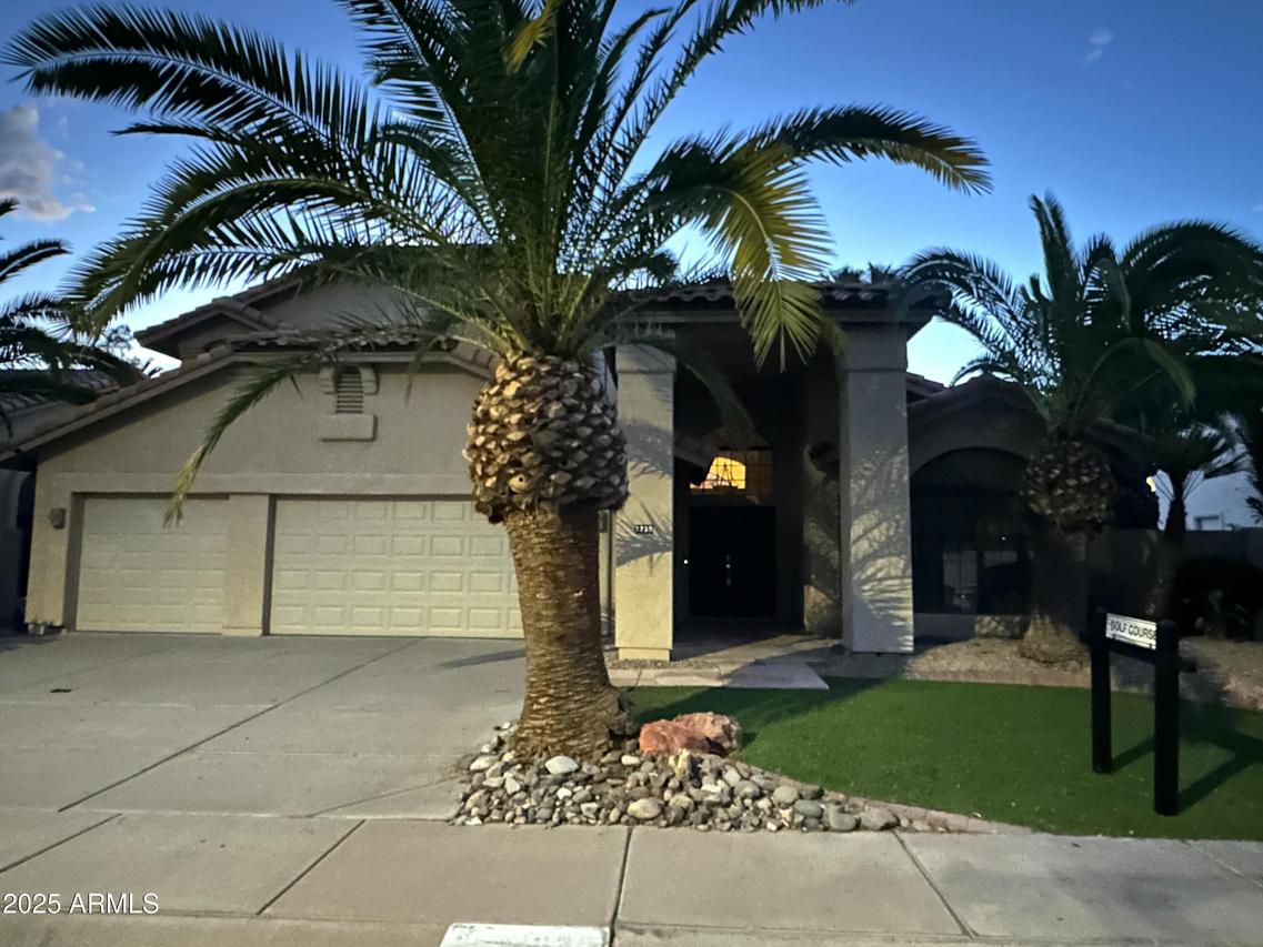 3230 S Ambrosia Dr., Chandler, AZ 85248