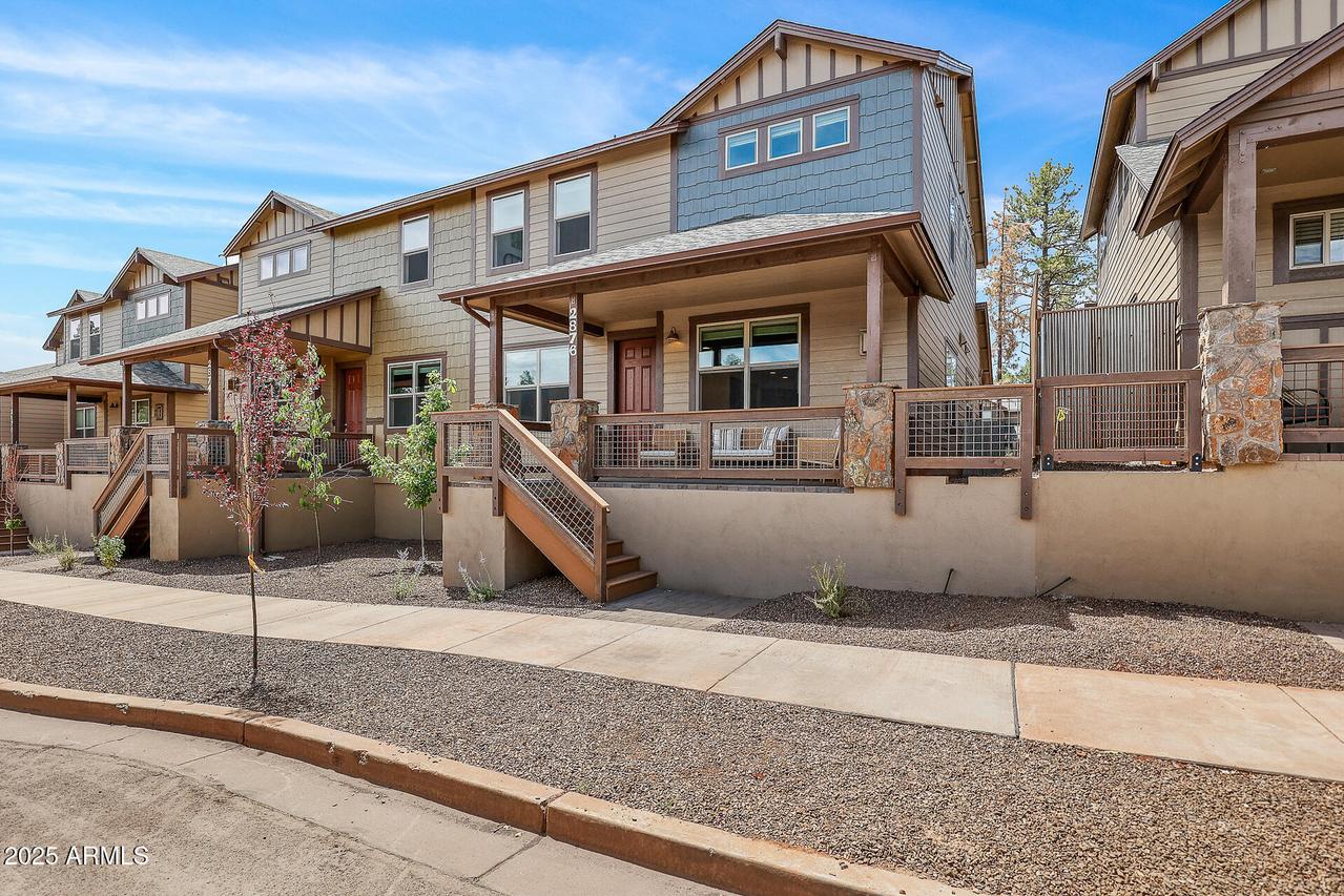 2876 W Presidio Dr., Flagstaff, AZ 86001