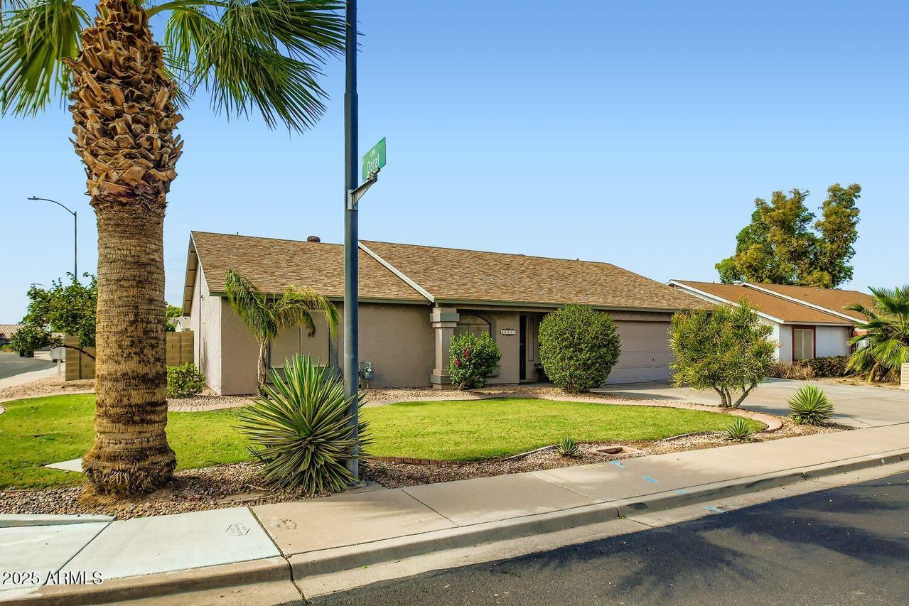 6041 E Princess Dr., Mesa, AZ 85205