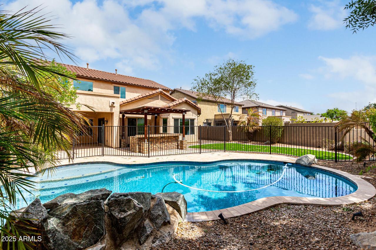 3141 E Chisum Ln., Gilbert, AZ 85297