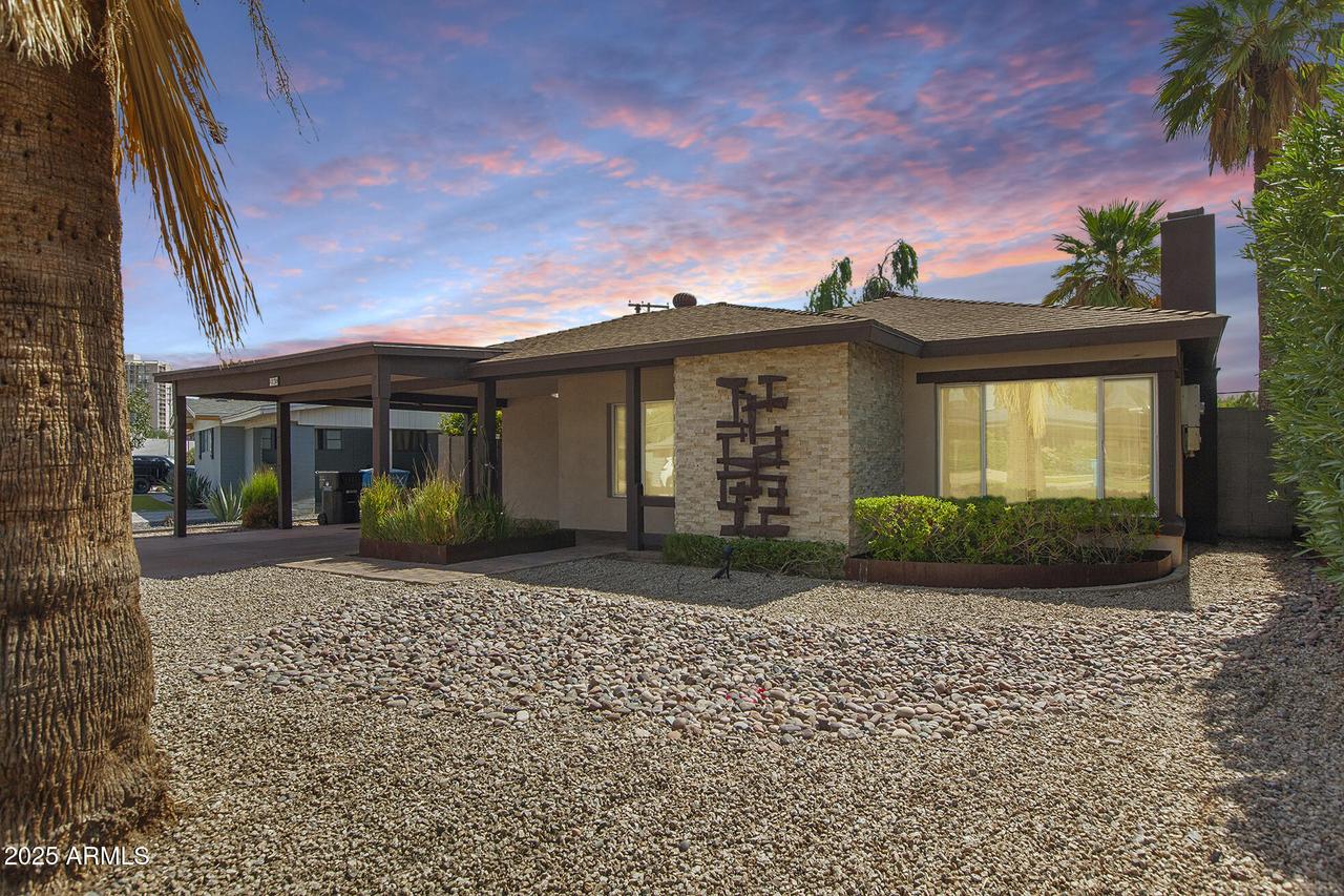 4130 N 4th Ave., Phoenix, AZ 85013