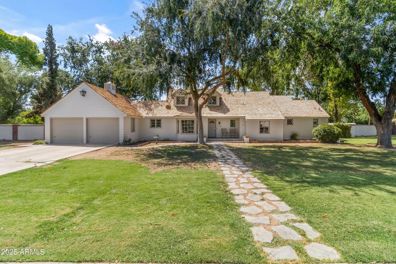 1747 E Fairfield St., Mesa, AZ 85203