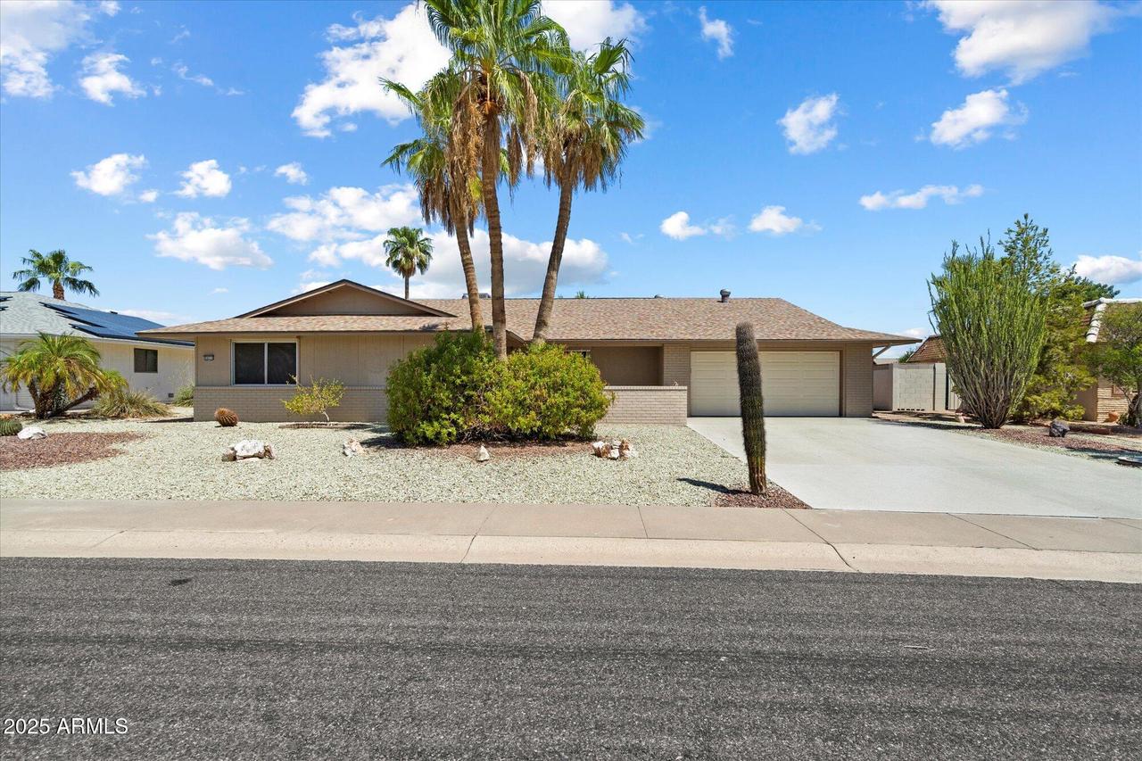 20215 N 126th Ave., Sun City West, AZ 85375