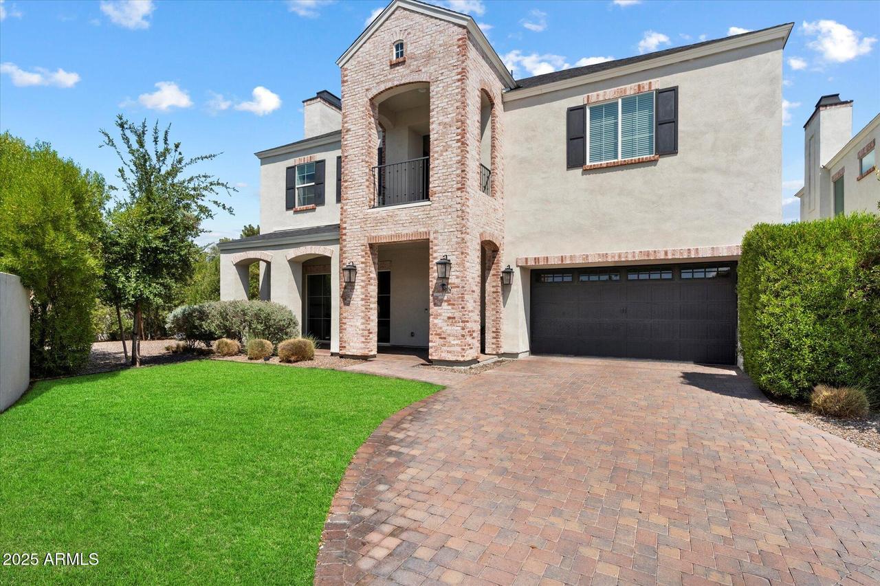 640 W Echo Ln., Phoenix, AZ 85021