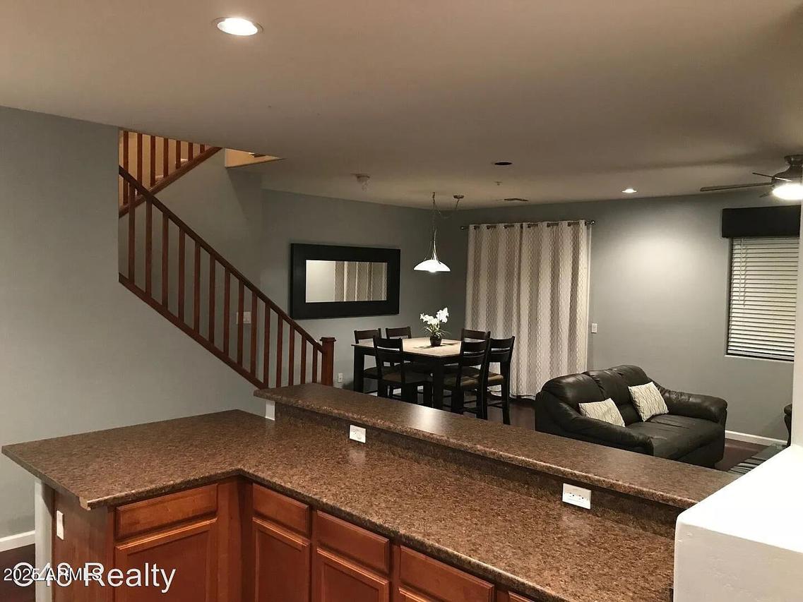 1265 S Aaron Dr. #276, Mesa, AZ 85209