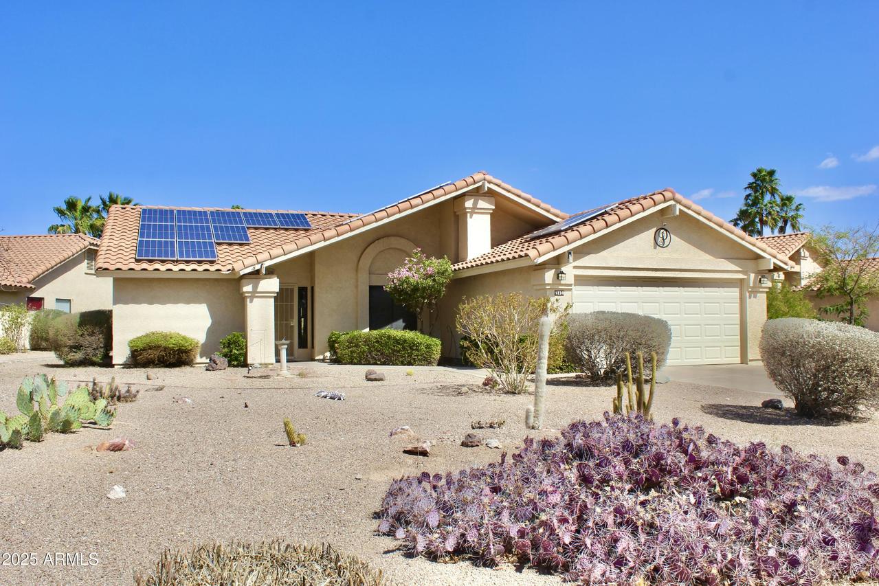 9238 W Behrend Dr., Peoria, AZ 85382