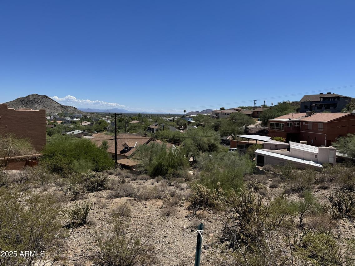 1701 E Calle Santa Cruz Rd. #19, Phoenix, AZ 85022
