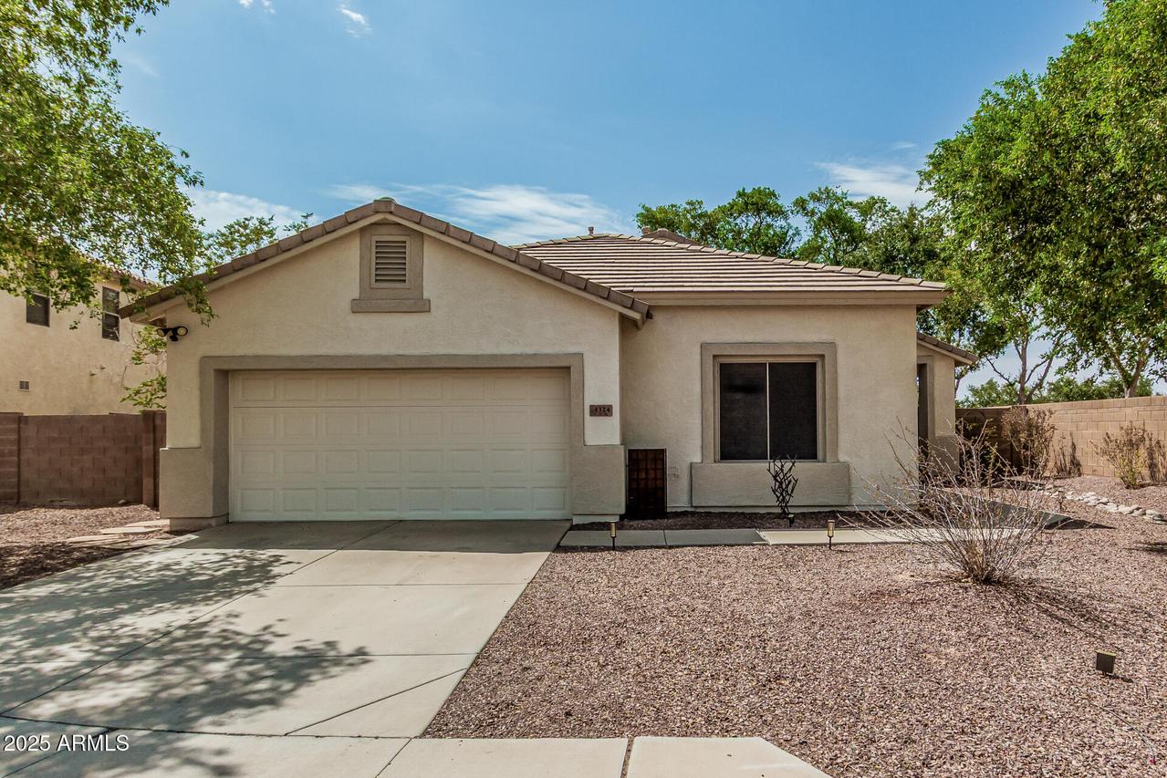 4324 N 126th Dr., Litchfield Park, AZ 85340