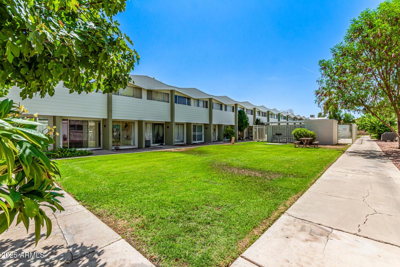 814 N 82nd St. #G115, Scottsdale, AZ 85257