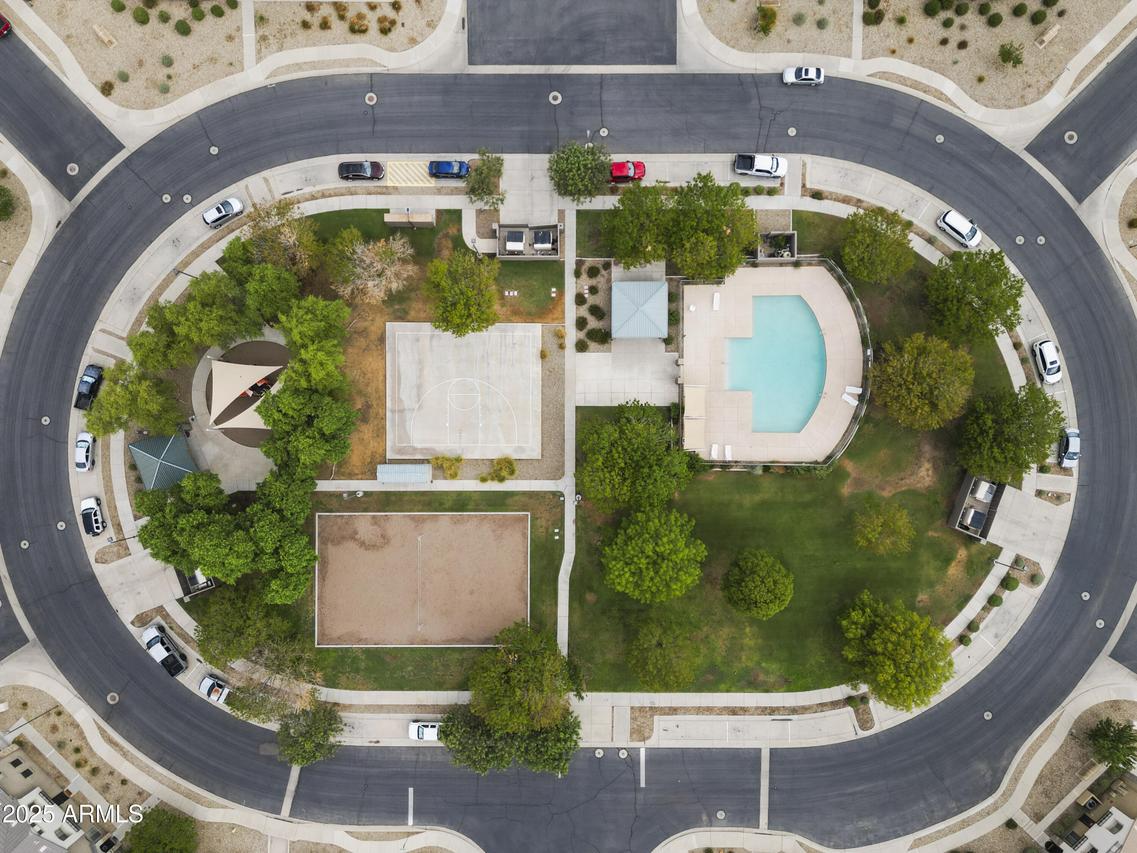 456 N 168th Dr., Goodyear, AZ 85338