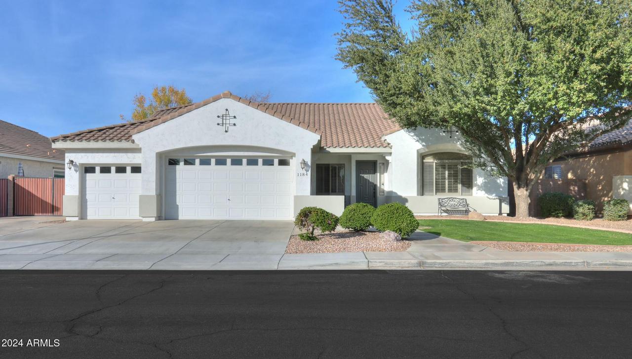1184 E Prescott Pl., Chandler, AZ 85249