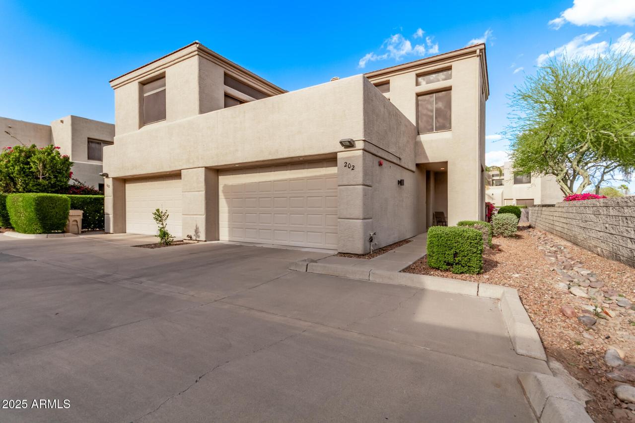 13606 N Cambria Dr. #202, Fountain Hills, AZ 85268