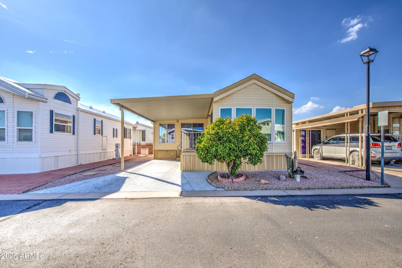 7750 E Broadway Rd. #491, Mesa, AZ 85208