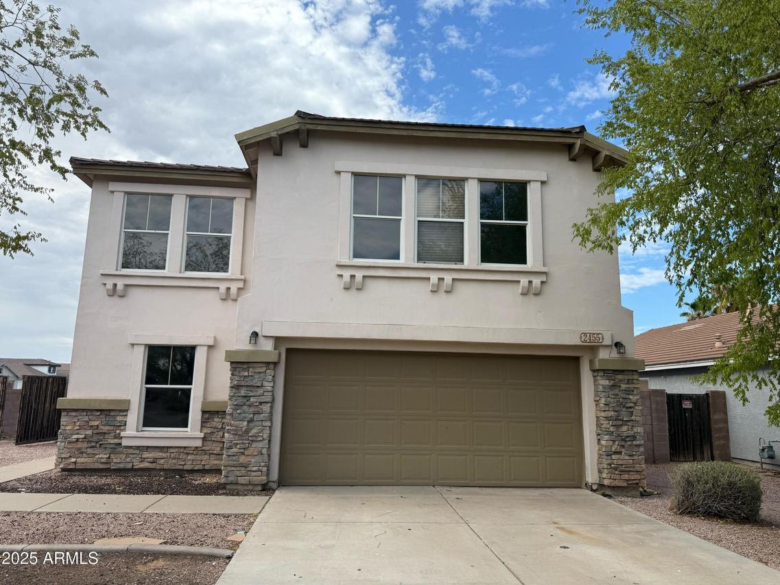 2455 W Jasper Ave., Apache Junction, AZ 85120