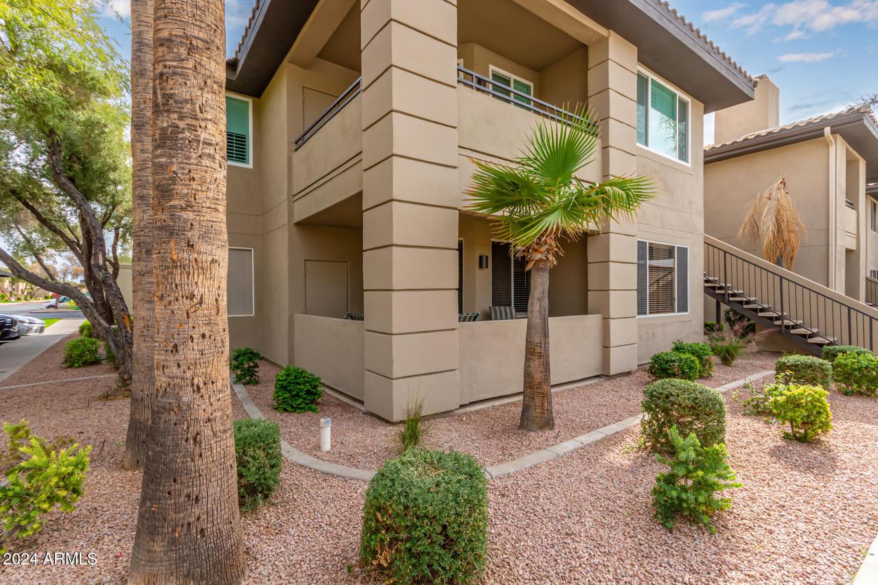 7009 E Acoma Dr. #1122, Scottsdale, AZ 85254