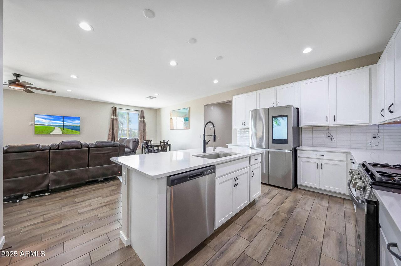 11049 W Hadley St., Avondale, AZ 85323