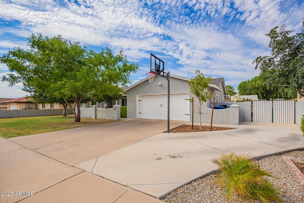 426 E Ingram St., Mesa, AZ 85203