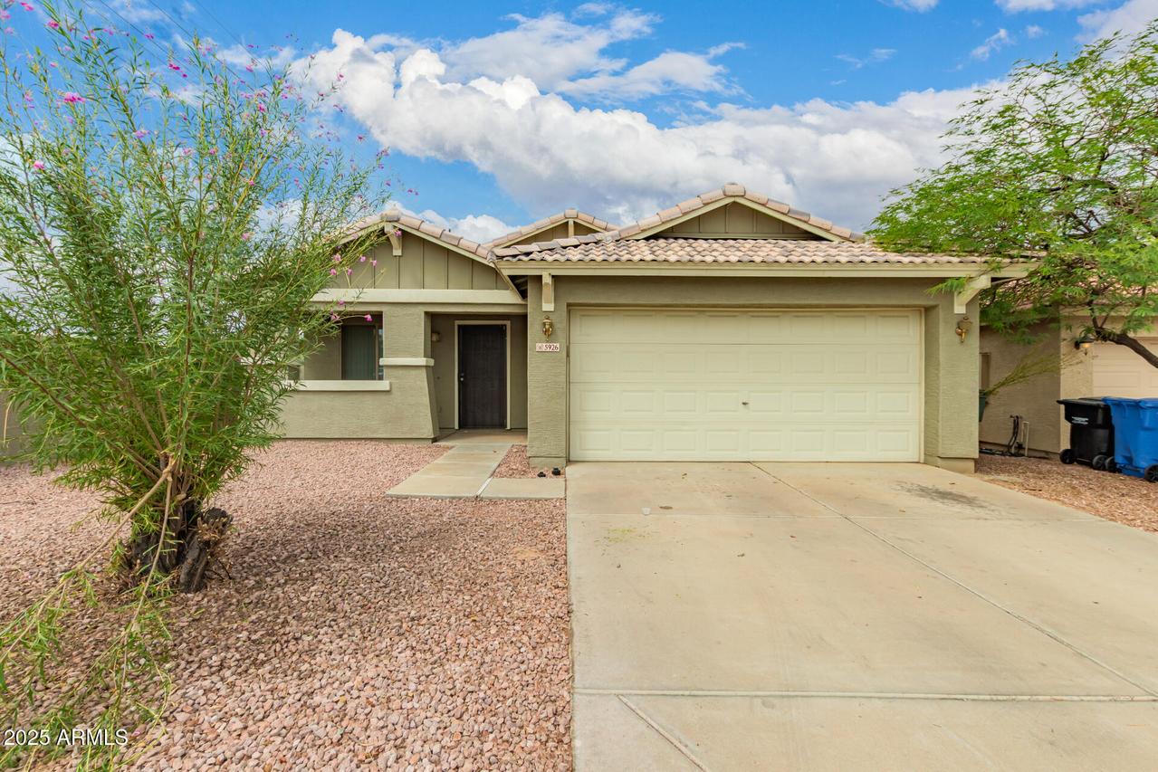 5926 S 16th Dr., Phoenix, AZ 85041