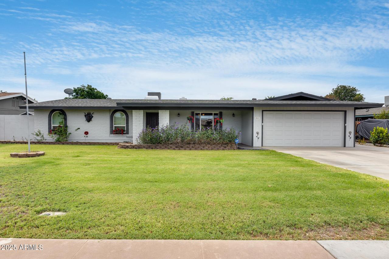 2511 E Fountain St., Mesa, AZ 85213