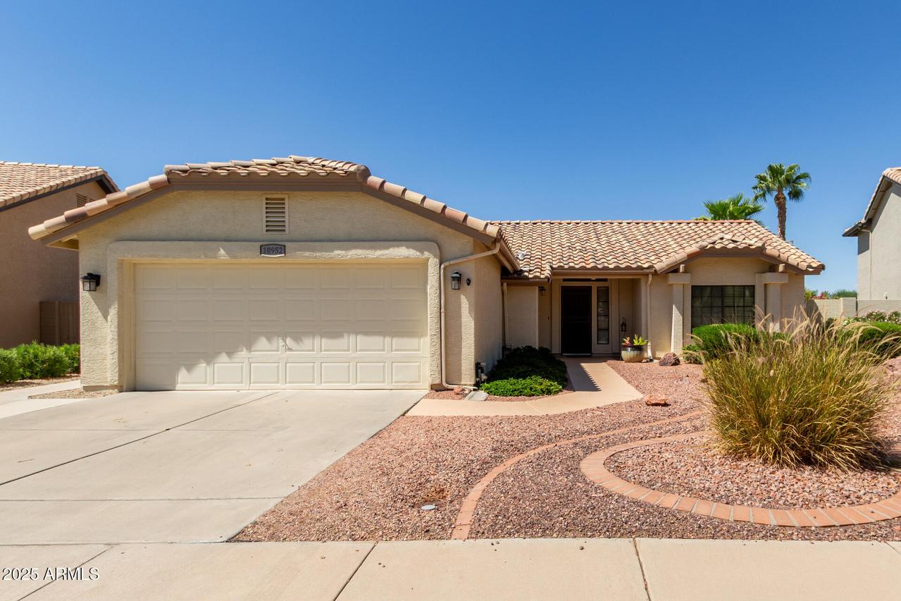 10952 W Tonopah Dr., Peoria, AZ 85373