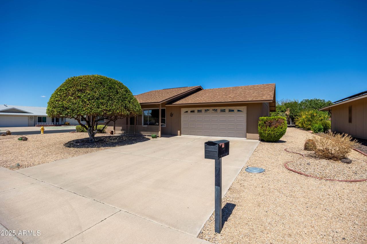 20042 N Palo Verde Dr., Sun City, AZ 85373