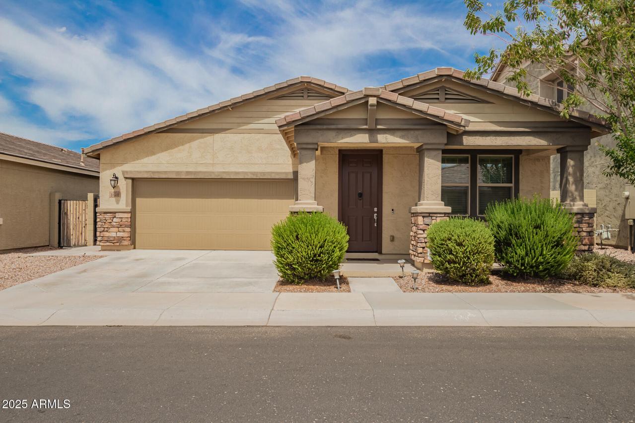 8640 E Naranja Ave., Mesa, AZ 85209