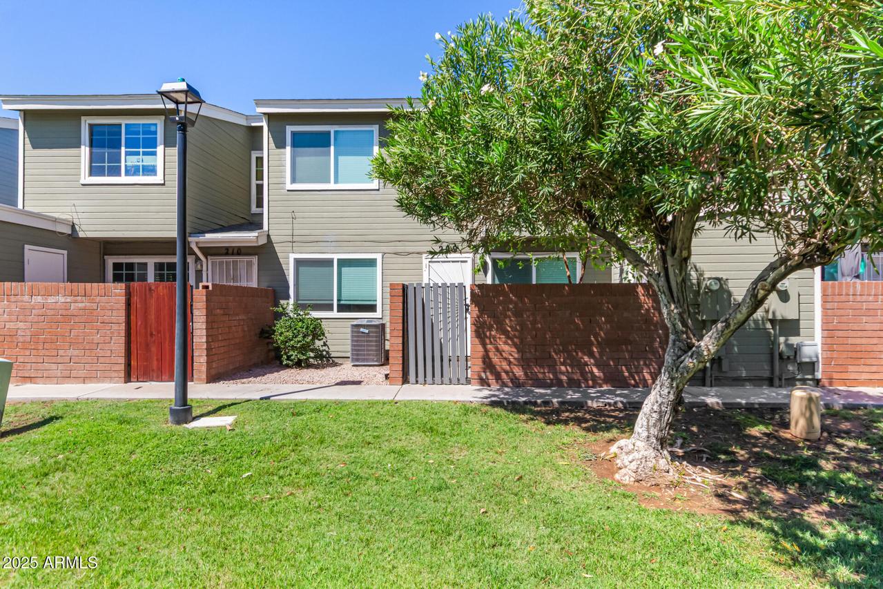 2301 E University Dr. #209, Mesa, AZ 85213