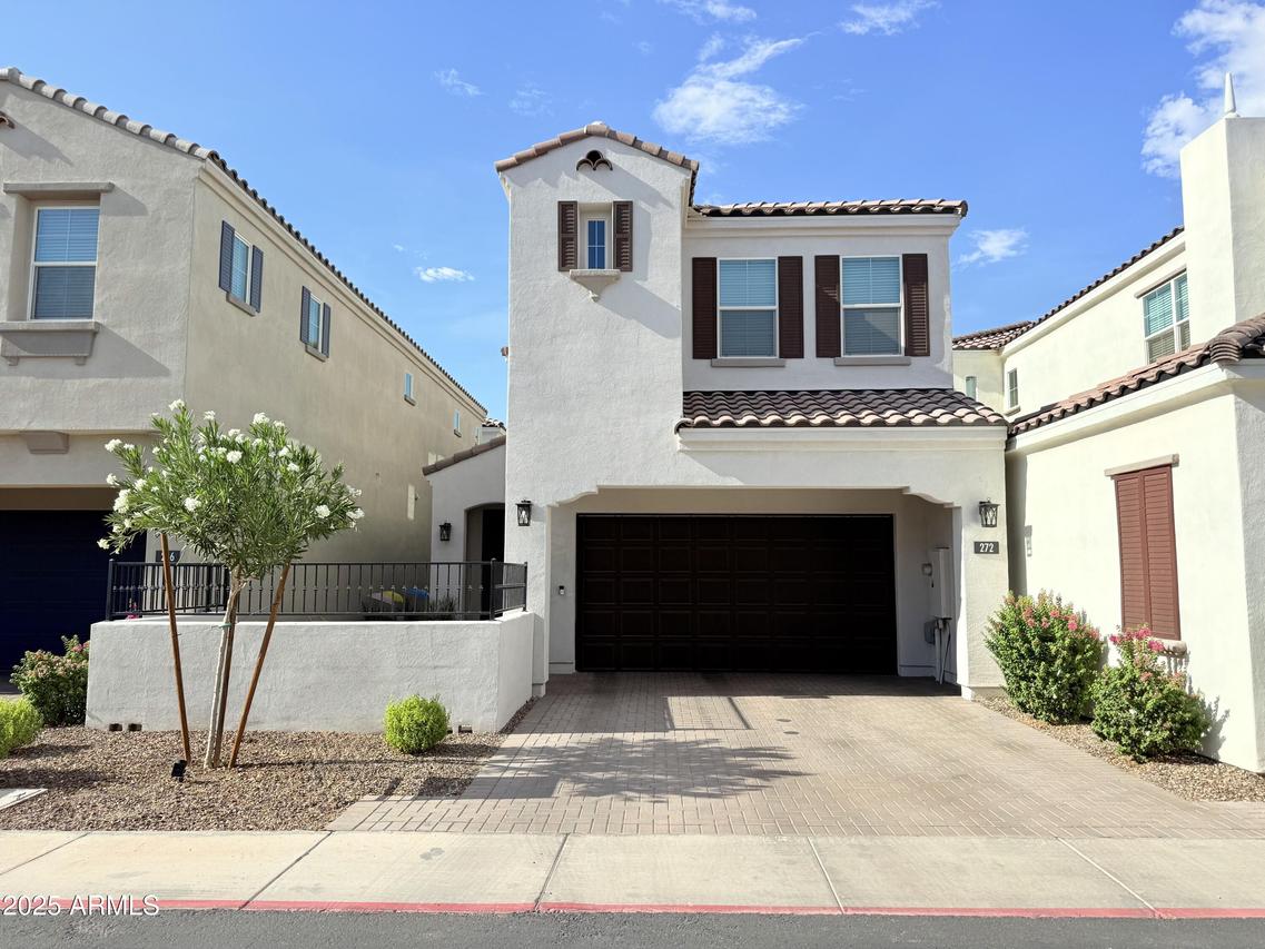 272 E Markwood Dr., Chandler, AZ 85286