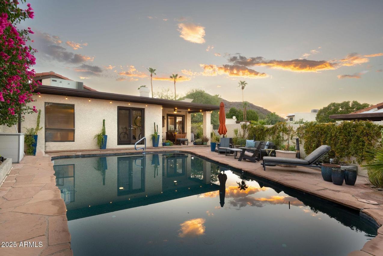 4702 E Euclid Ave., Phoenix, AZ 85044