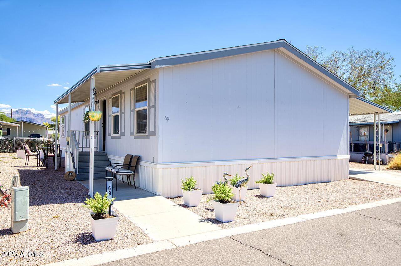 2200 N Delaware Dr. #69, Apache Junction, AZ 85120