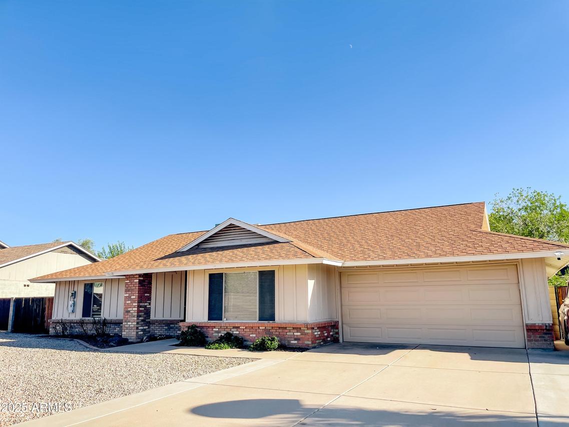 4341 W Villa Theresa Dr., Glendale, AZ 85308