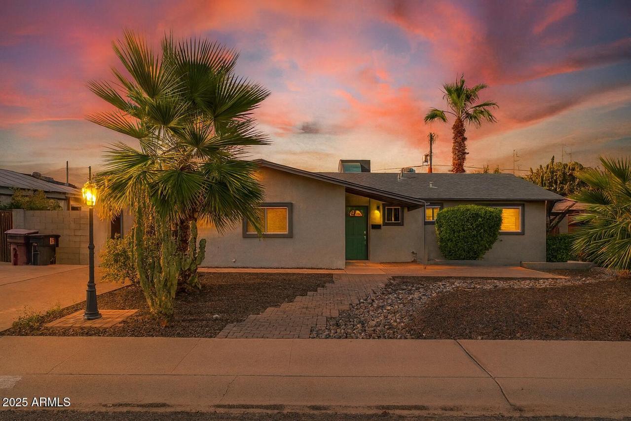 6508 E Sheridan St., Scottsdale, AZ 85257