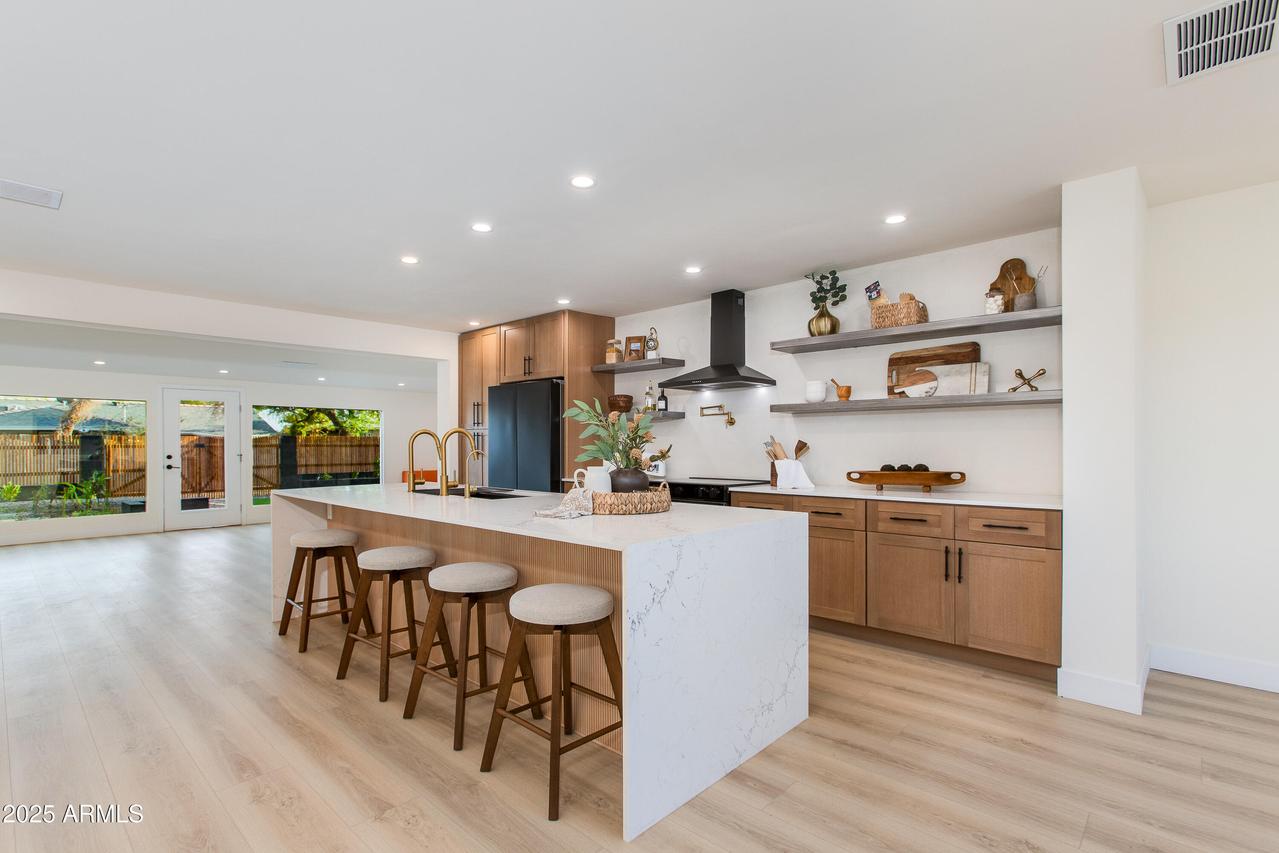 7501 E Kimsey Ln., Scottsdale, AZ 85257