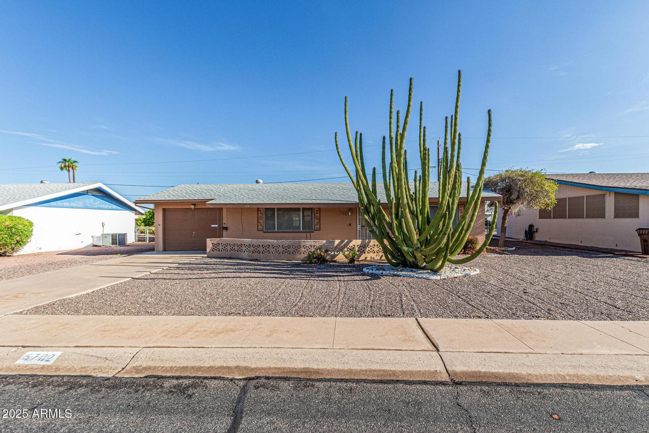 5702 E Casper Rd., Mesa, AZ 85205