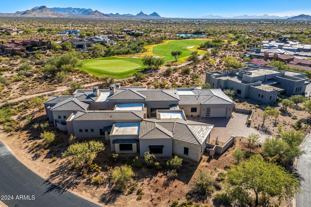 9989 E Aleka Way #337, Scottsdale, AZ 85262