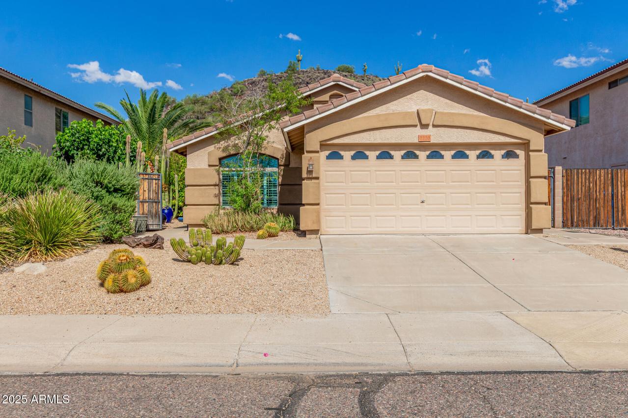 2220 E Heston Dr., Phoenix, AZ 85024
