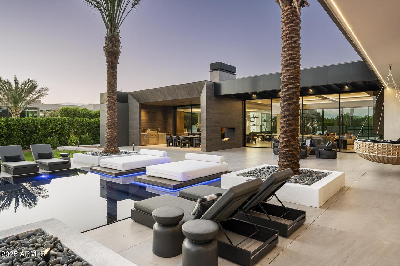 6911 E Jackrabbit Rd., Paradise Valley, AZ 85253