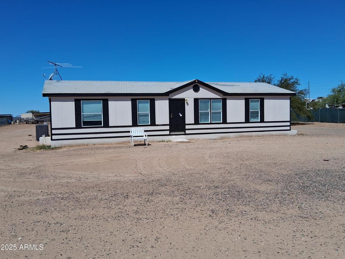 28018 N 239th Ave., Wittmann, AZ 85361