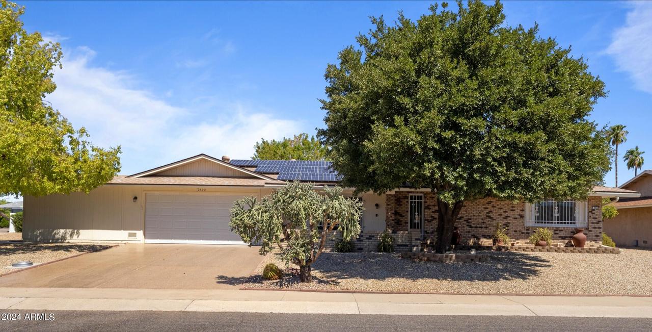 9422 W Country Club Dr., Sun City, AZ 85373