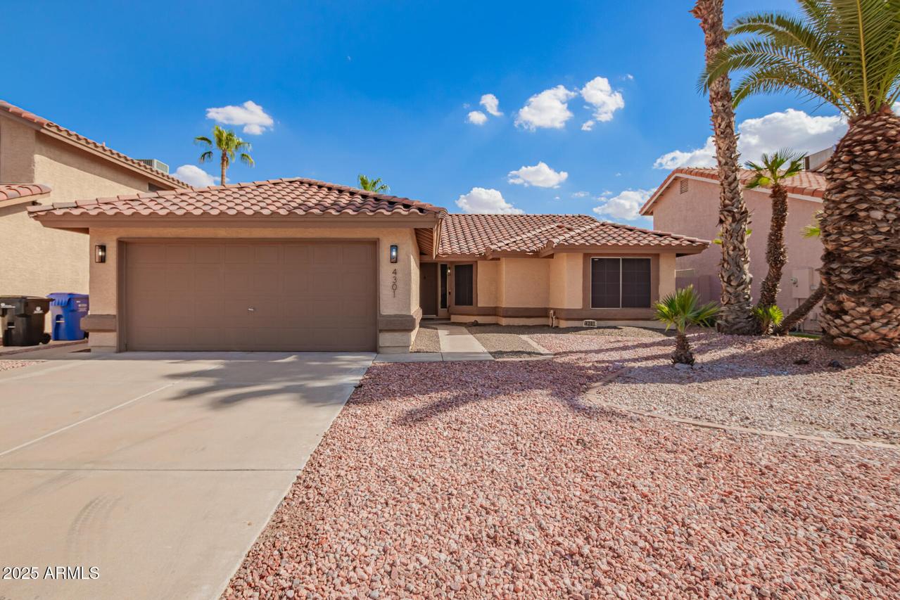 4301 E Amberwood Dr., Phoenix, AZ 85048