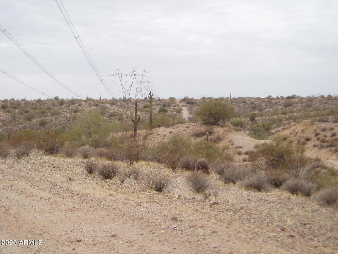 28700 W Dove Valley Rd. #6 Parcels, Unincorporated County, AZ 85361