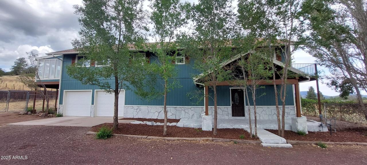 11285 Homestead Ln., Flagstaff, AZ 86004