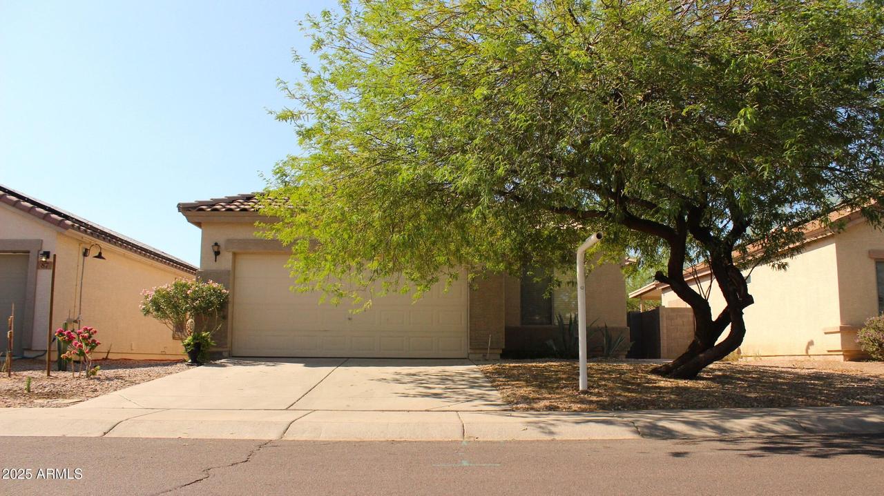 89 5th Ave., Buckeye, AZ 85326