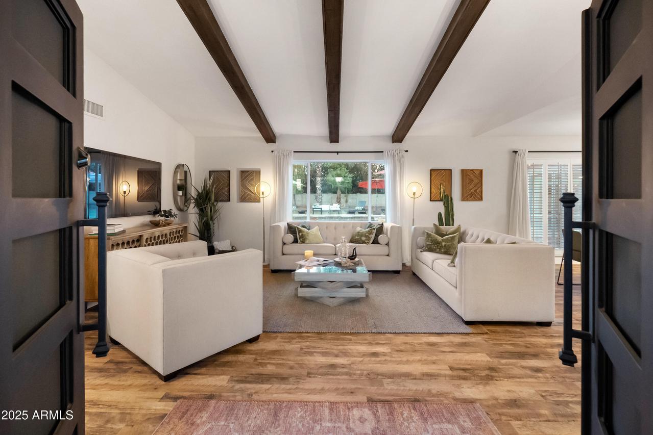 6504 W Corrine Dr., Glendale, AZ 85304