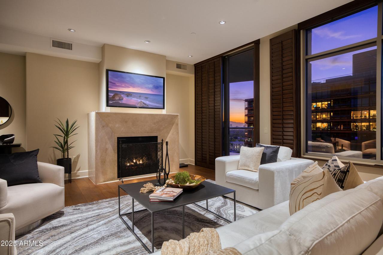 2402 E Esplanade Ln. #1101, Phoenix, AZ 85016