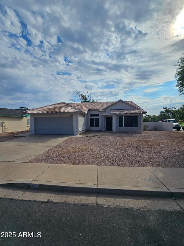963 S Seton St., Mesa, AZ 85206