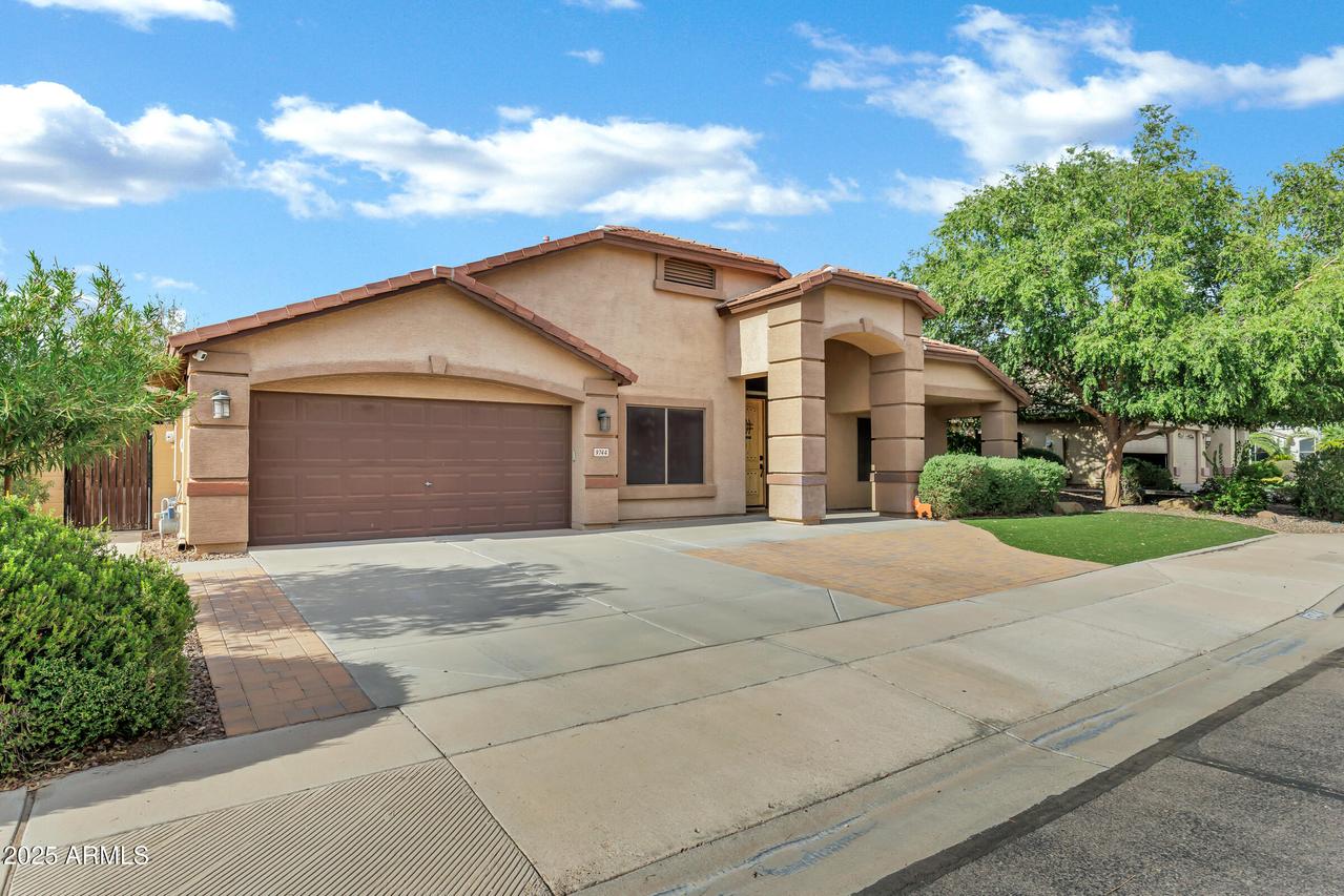 9744 E Pantera Ave., Mesa, AZ 85212