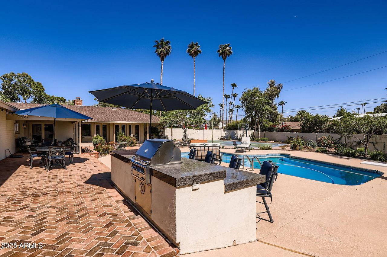 2231 E Montebello Ave., Phoenix, AZ 85016