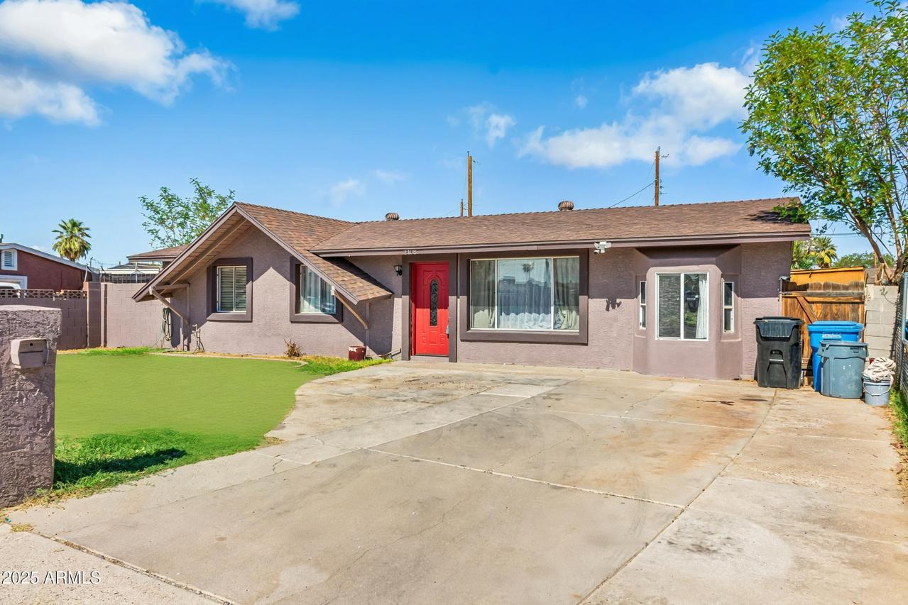 2108 N 48th Ln., Phoenix, AZ 85035
